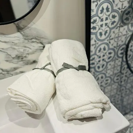 Penthouse21 アパート