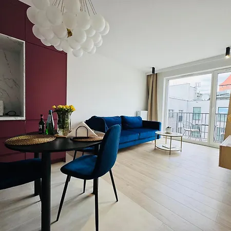 Penthouse21 *