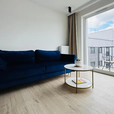 アパート Penthouse21 オシフィエンチム